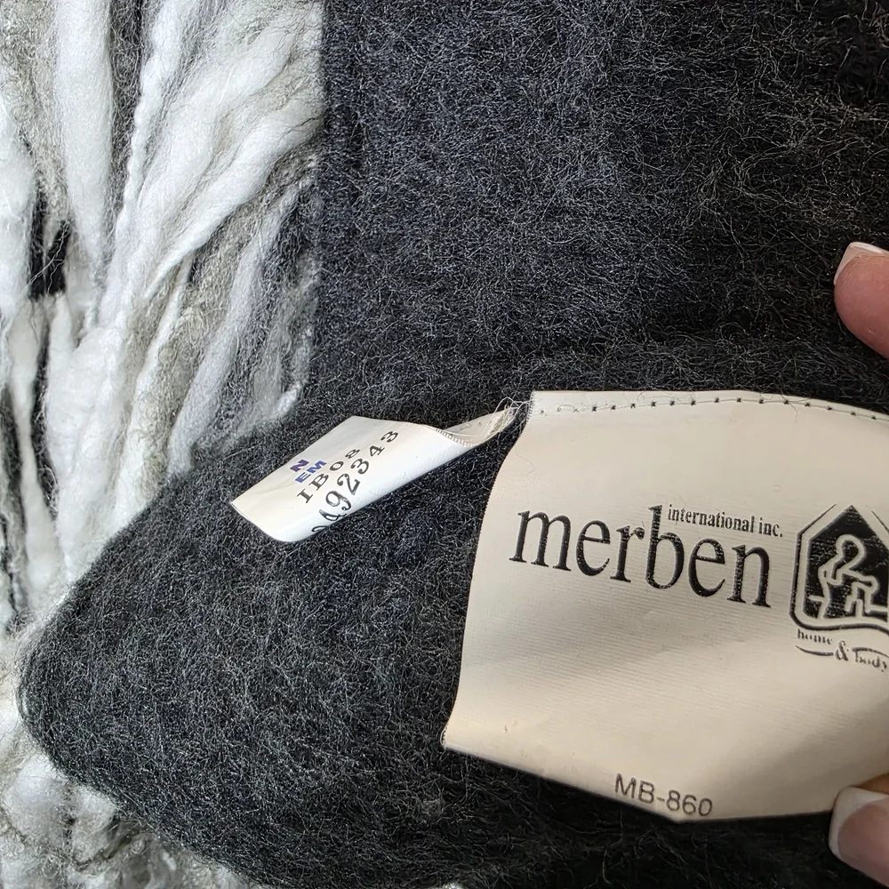 Merben Inc. handwoven Fringed hesther Black and White Throw Blanket - Picture 6 of 8